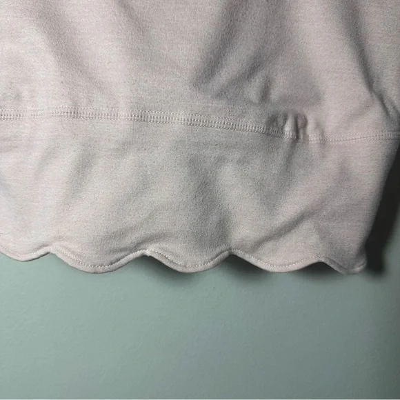 Club Monaco Light Pink Scalloped Hem Sports Bra Top Size XS - Picture 4 of 8